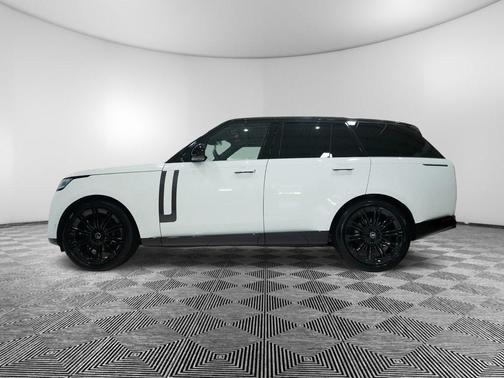 2025 Land Rover Range Rover P400 SE