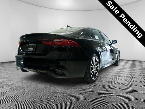 2024 Jaguar XF R-Dynamic SE