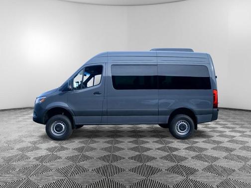 2026 Mercedes-Benz Sprinter 2500 144 WB Standard Roof Passenger