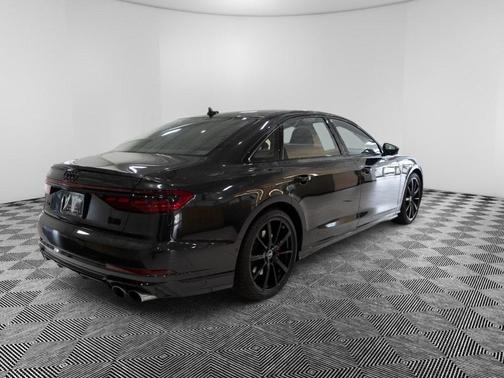 2023 Audi S8 4.0T quattro