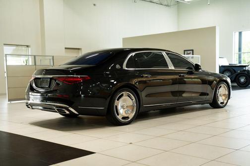Obsidian Black Metallic 2022 Mercedes-Benz Maybach S 580 4MATIC