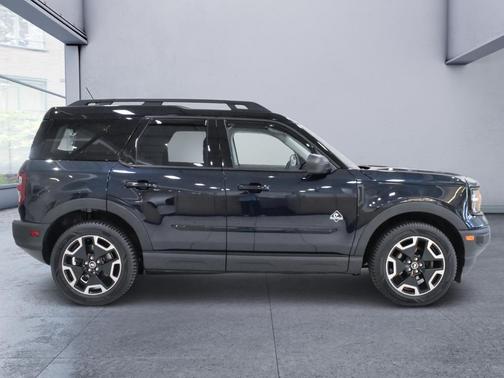 Alto Blue Metallic Tinted Clearcoat 2022 Ford Bronco Sport Outer Banks