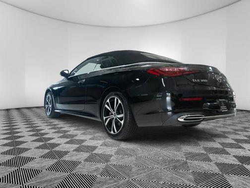 2025 Mercedes-Benz CLE 300 Base 4MATIC