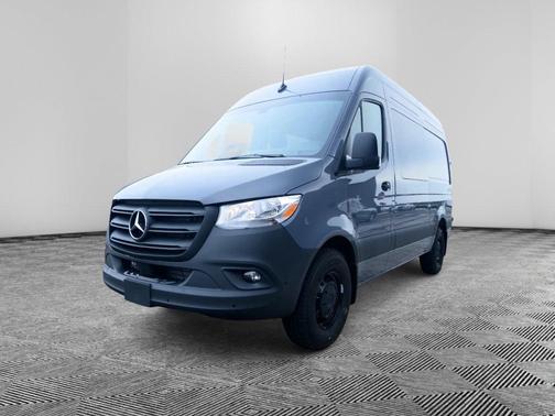 2026 Mercedes-Benz Sprinter 2500 144 WB Standard Roof Crew