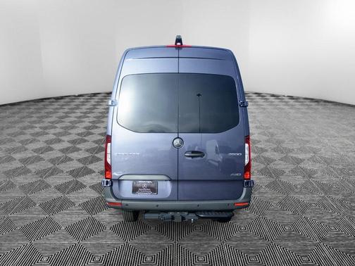2025 Mercedes-Benz Sprinter 2500 High Roof