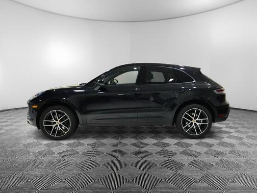 2024 Porsche Macan 