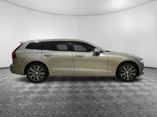 2019 Volvo V60 T6 Inscription