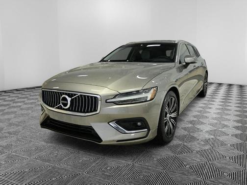 2019 Volvo V60 T6 Inscription