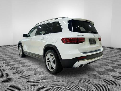 2021 Mercedes-Benz GLB 250 Base 4MATIC