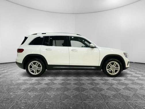 2021 Mercedes-Benz GLB 250 Base 4MATIC