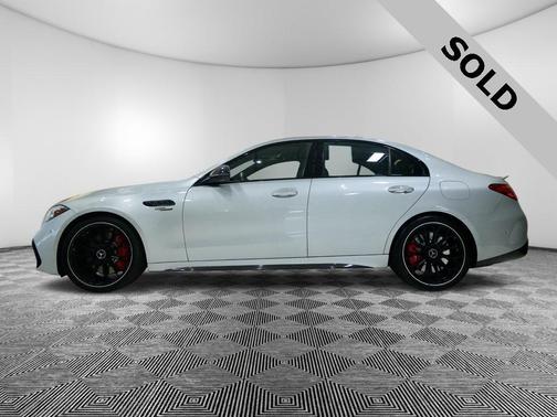 2024 Mercedes-Benz AMG C 63 S E Performance