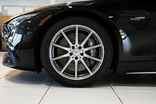 Obsidian Black Metallic 2023 Mercedes-Benz AMG SL 43 Base