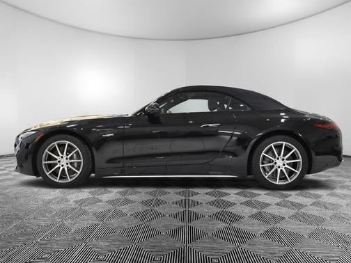 2023 Mercedes-Benz AMG SL 43 Base