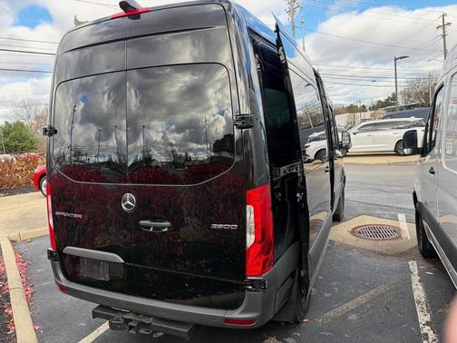 2024 Mercedes-Benz Sprinter 2500 144 WB