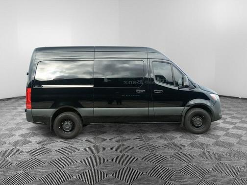 2024 Mercedes-Benz Sprinter 2500 144 WB