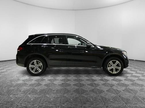 2022 Mercedes-Benz GLC 300 Base 4MATIC