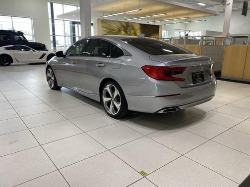 2020 Honda Accord Touring 2.0T