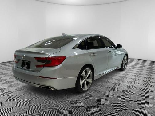 2020 Honda Accord Touring 2.0T