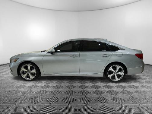 2020 Honda Accord Touring 2.0T