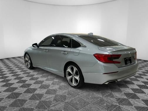 2020 Honda Accord Touring 2.0T