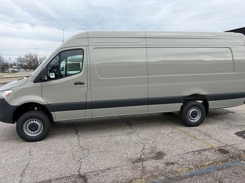 Stone Gray 2026 Mercedes-Benz Sprinter 2500 170 WB High Roof Extended Cargo