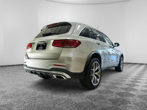 2022 Mercedes-Benz GLC 300 Base 4MATIC