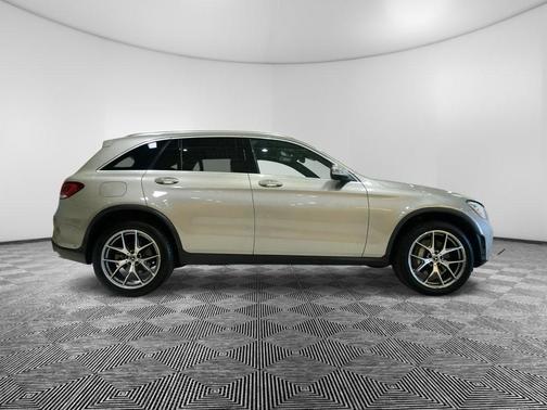 2022 Mercedes-Benz GLC 300 Base 4MATIC