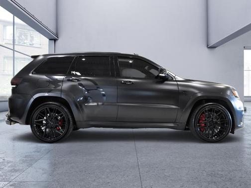 Diamond Black 2018 Jeep Grand Cherokee Trackhawk