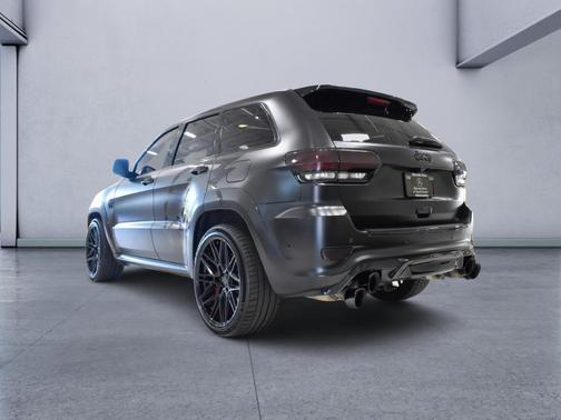 Diamond Black 2018 Jeep Grand Cherokee Trackhawk
