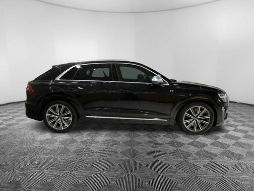 2022 Audi SQ8 4.0T Premium Plus