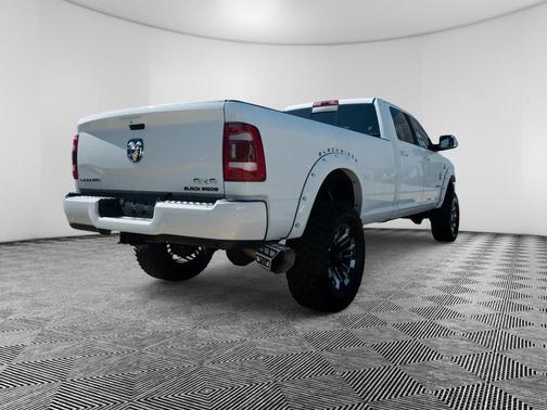 2022 RAM 3500 Laramie