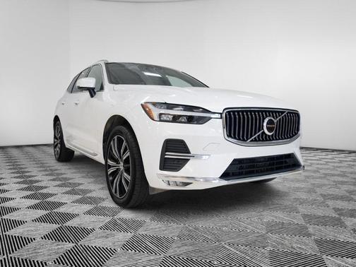 2022 Volvo XC60 B5 Inscription