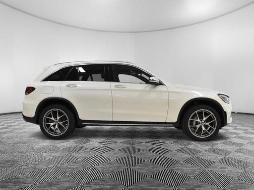 2022 Mercedes-Benz GLC 300 Base 4MATIC