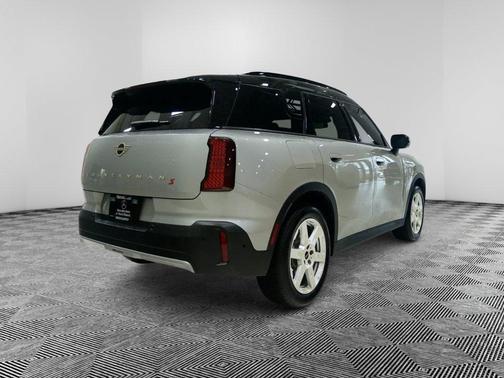 2025 MINI Countryman S