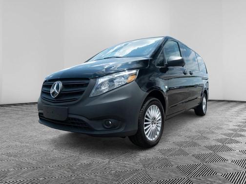 2023 Mercedes-Benz Metris Base