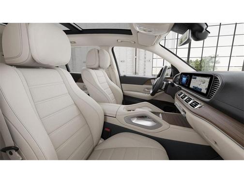 2026 Mercedes-Benz GLS 450 4MATIC