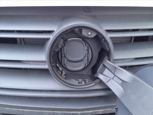 Arctic White 2024 Mercedes-Benz eSprinter 2500 170 WB High Roof Cargo