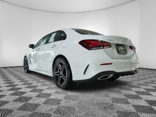 2022 Mercedes-Benz A-Class A 220 4MATIC