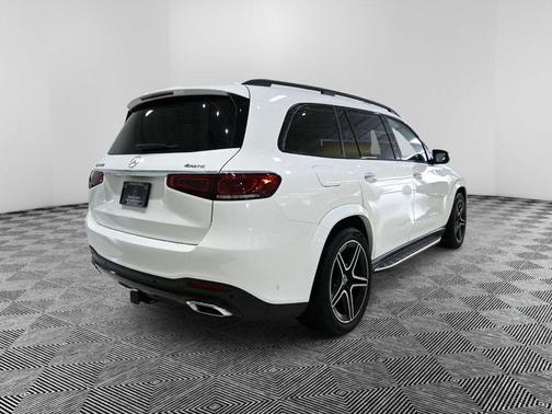 2023 Mercedes-Benz GLS 450 4MATIC