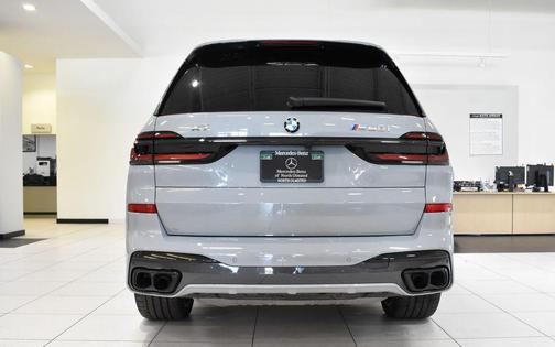 Brooklyn Gray Metallic 2025 BMW X7 M60i