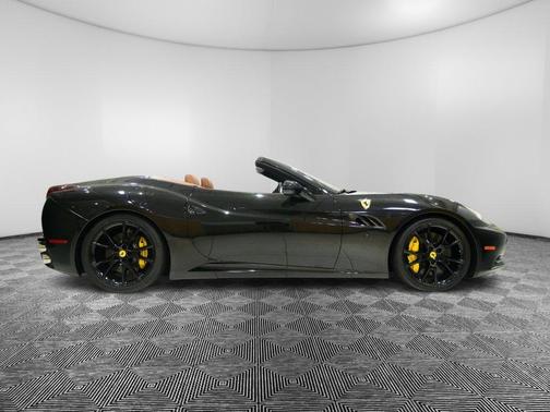 2012 Ferrari California Base