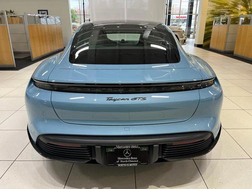 2023 Porsche Taycan GTS