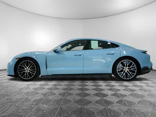 2023 Porsche Taycan GTS