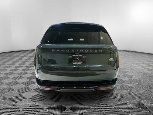 2023 Land Rover Range Rover P530 SE