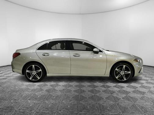 2019 Mercedes-Benz A-Class A 220 4MATIC