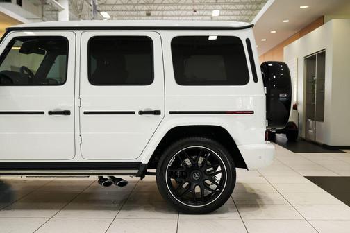 Polar White 2026 Mercedes-Benz AMG G 63 Base