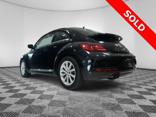 2018 Volkswagen Beetle 2.0T SE