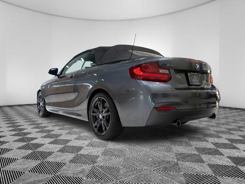 2016 BMW M235 i xDrive