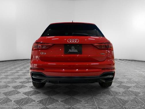2022 Audi Q3 45 S line Premium