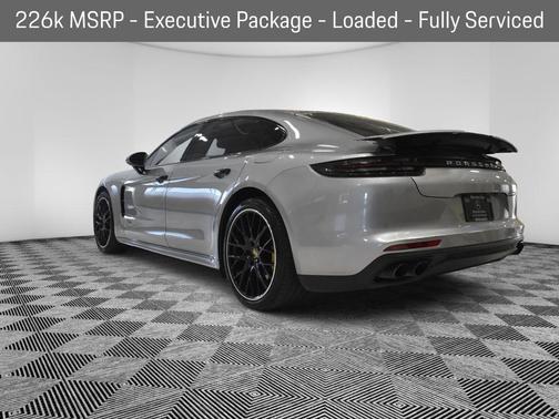 2020 Porsche Panamera Turbo S Executive